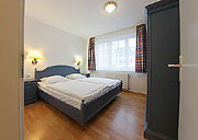 Himmlische Tr&auml;ume im Schlafzimmer der Ferienwohnung in Binz auf R&uuml;gen